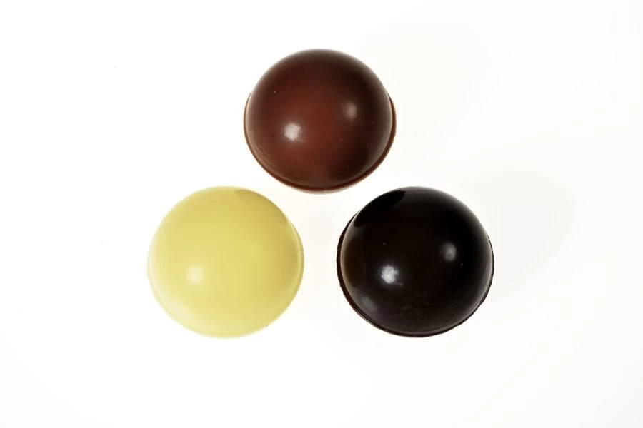 Mini-Hohlkugeln Zartbitter 108 Stück 4 Mini-Hohlkugeln Zartbitter 108 Stück - Image 4