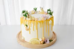 Backset: Sommerliche Zitronen-Torte