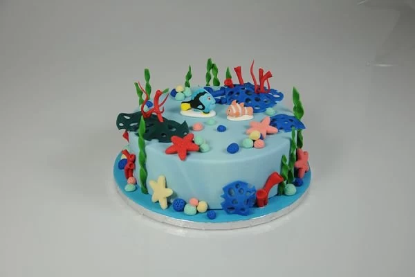 FunCakes - Fondant - Babyblau - 250g, Dekormasse 2 FunCakes - Fondant - Babyblau - 250g, Dekormasse - Image 2