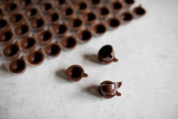 Schoko-Tasse Mini 3,5 G Zartbitter 54 Stück 4 Schoko-Tasse Mini 3,5 G Zartbitter 54 Stück - Image 4