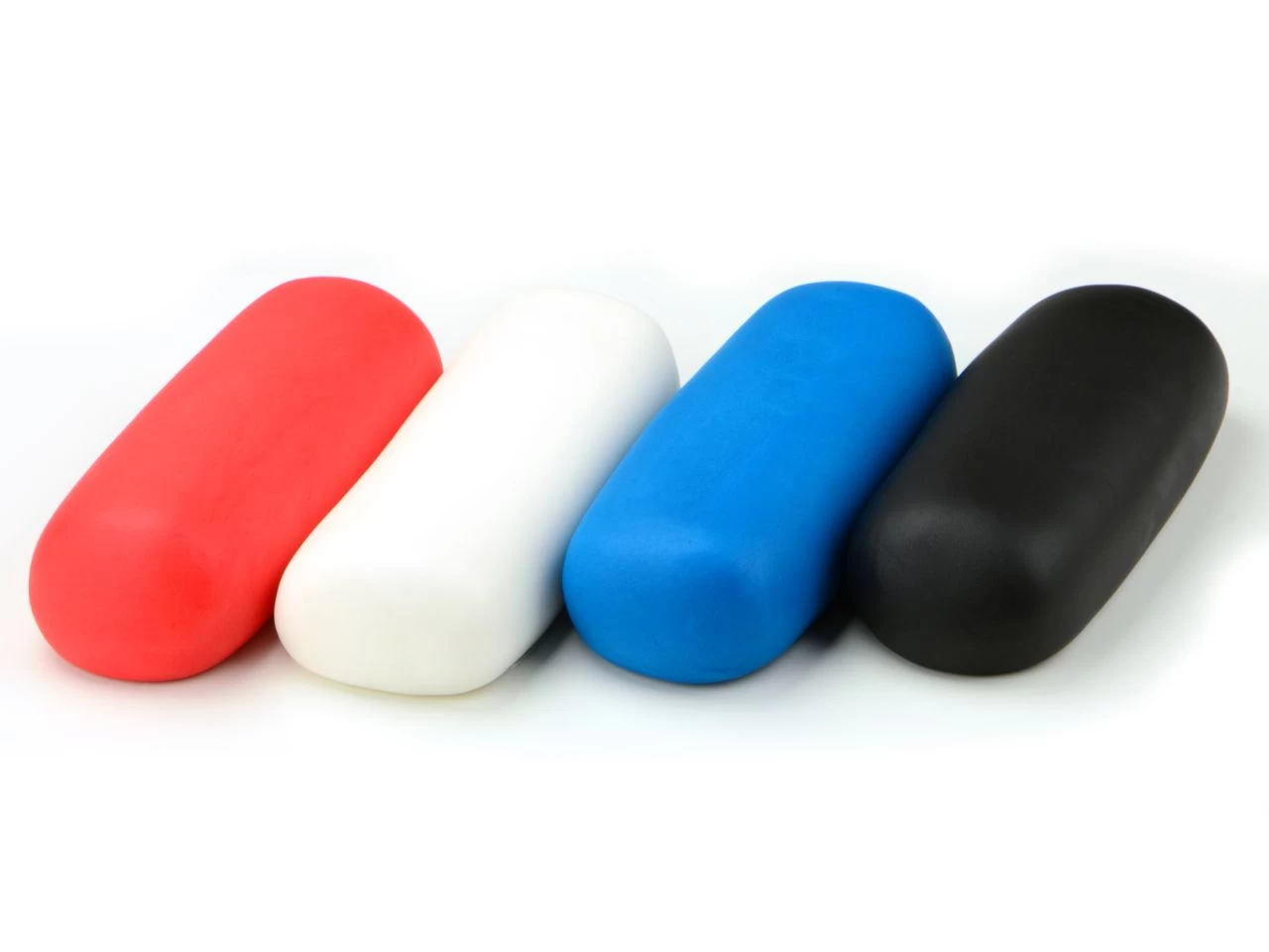 Rollfondant PREMIUM PLUS Klassiker, 4er-Sparpack, Weiß, Schwarz, Korallenrot & Blau, 4 Kg 1 Rollfondant PREMIUM PLUS Klassiker, 4er-Sparpack, Weiß, Schwarz, Korallenrot & Blau, 4 Kg