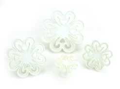 Ausstecher-Set: Herzkleeblatt, Kunststoff, 4er-Set, 4,5, 6, 7,6, 9 Cm