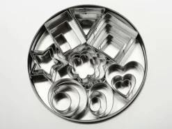 Ausstecher-Set: Verschiedene Formen, Weißblech, 24er-Set, 8 Motive, 1,5 Bis 4 Cm