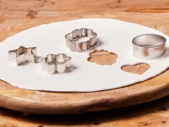 FunCakes: Ausgerollte Fondant-Decke, Weiß, 36 Cm X 3 Mm, 430 G