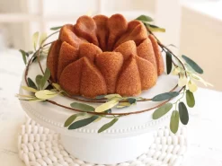 Nordic Ware: Aluguss-Backform Magnolia Bundt, Antihaft, 2,4 L, 23,5 X 9,5 Cm -Hobbybäcker b89723