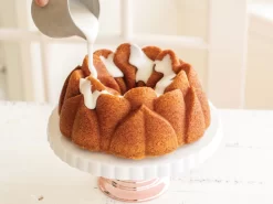Nordic Ware: Aluguss-Backform Magnolia Bundt, Antihaft, 2,4 L, 23,5 X 9,5 Cm -Hobbybäcker b89724