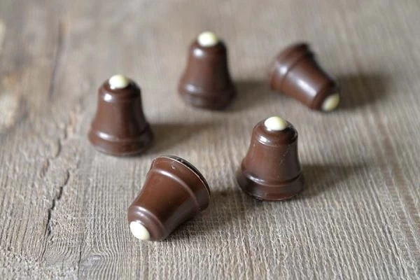 Glocken-Hohlkörper Zartbitter 63 Stück 2 Glocken-Hohlkörper Zartbitter 63 Stück - Image 2