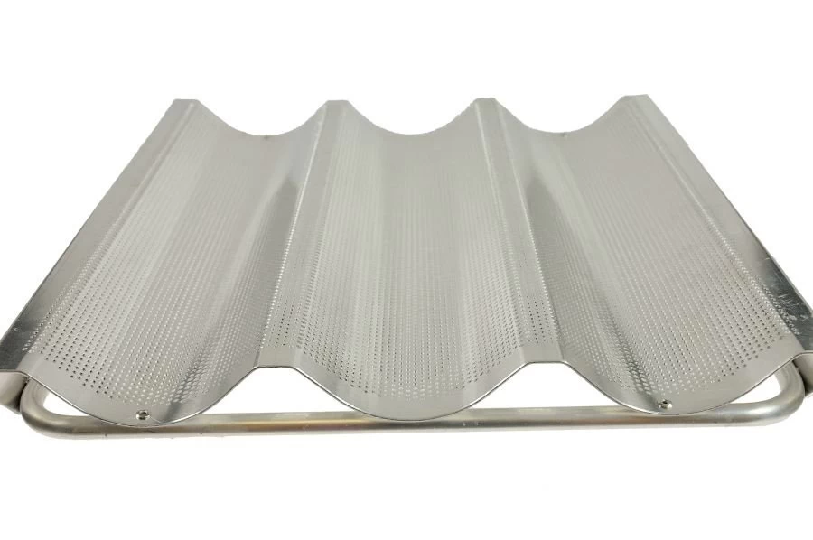 Stangenbrot-Backblech Mit 3 Längsmulden 34 X 38 Cm